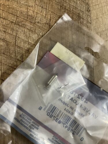 Briggs & Stratton OEM New Valve Float Needle 492188 NOS Genuine (6922778575031)